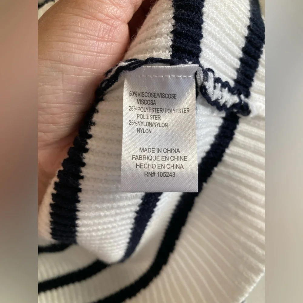 Bobeau Warm White Striped Cardigan — SEE COLOR NOTES - Picture 7 of 9